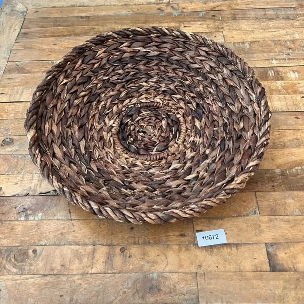 Unbranded this round